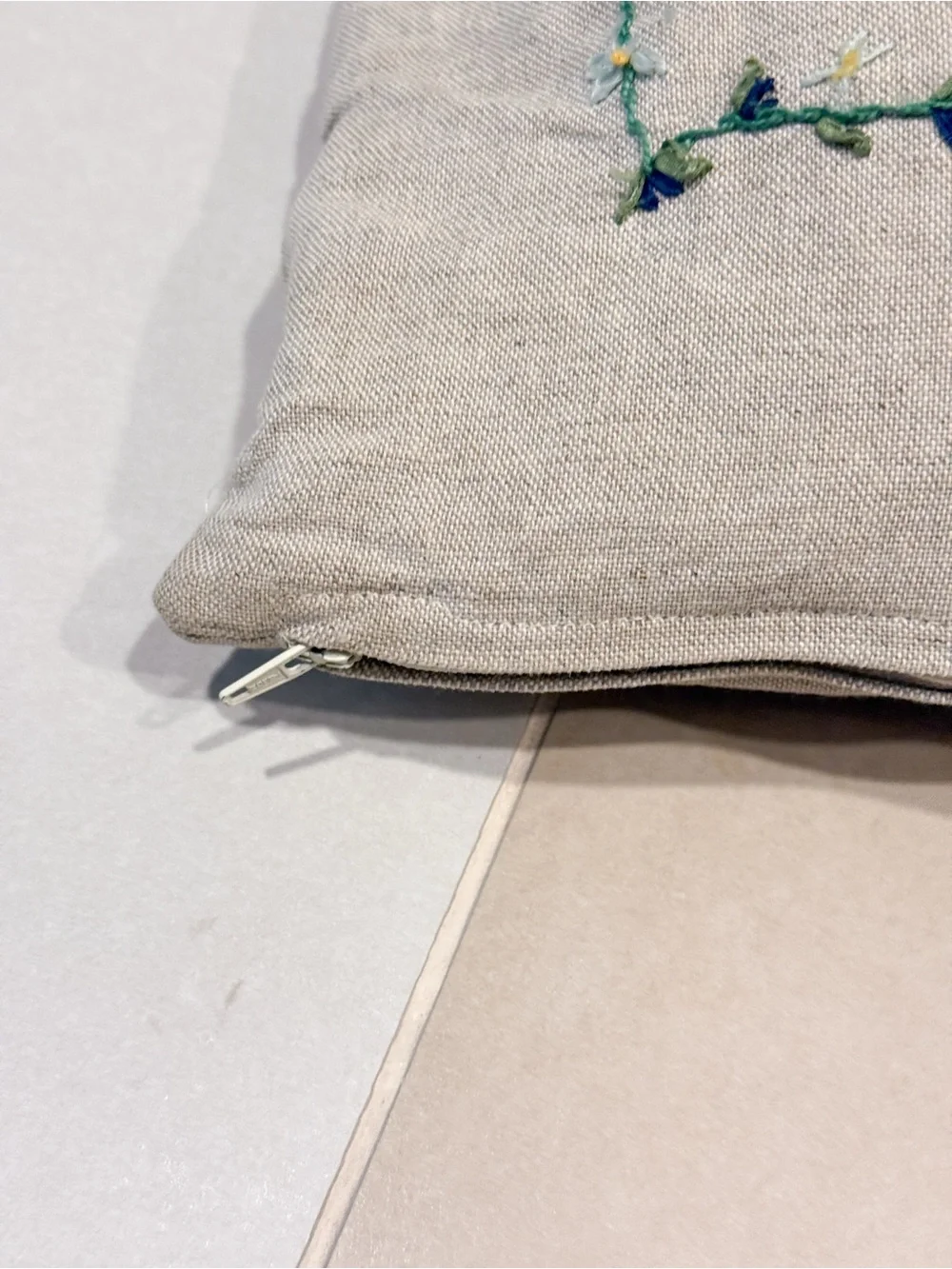 Vintage Embroidered Floral Linen Throw Pillow - Neutral Beige